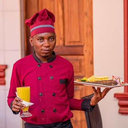 Spring Hills Hotel - Morogoro Екстериор снимка